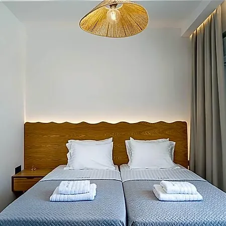 Hotell Amoudi 4*
